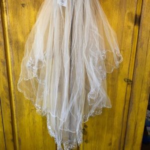 2 tier champagne color veil